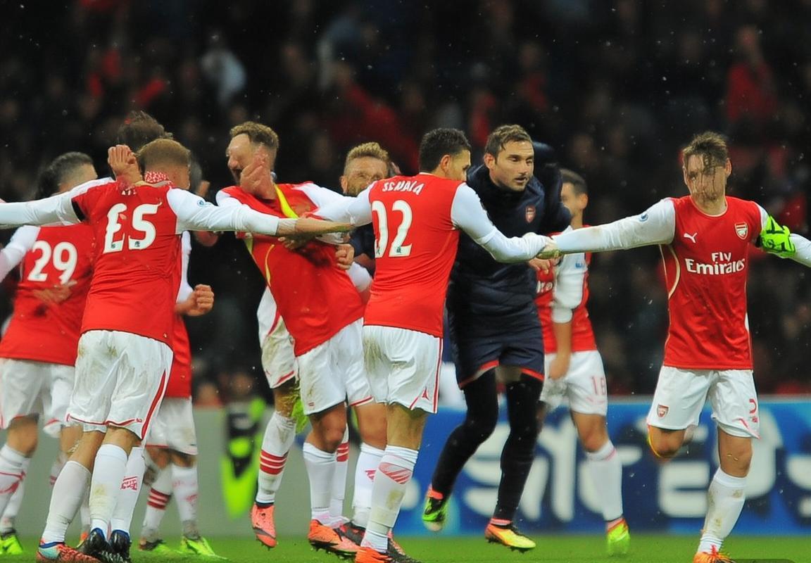 皇马姆巴佩7分钟戴帽+大四喜逆转，阿森纳欧冠五连胜强势登顶